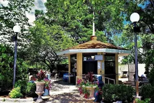 17-85 215th St, Bayside, NY 11360 - Photo 29