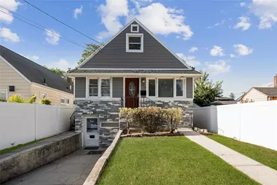 594 Fenworth Boulevard, Franklin Square, NY 11010 - Photo 1