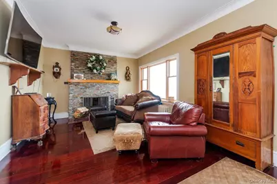 1321 Shore Drive, Bronx, NY 10465 - Photo 5