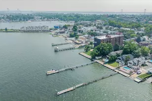 1321 Shore Dr, Bronx, NY 10465 - Photo 49