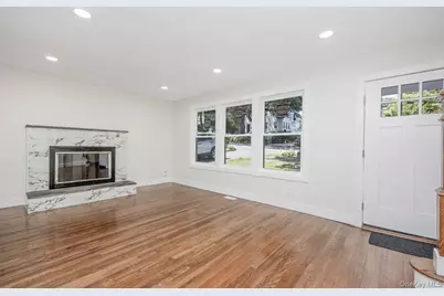 18 Maple Place, Huntington, NY 11743 - Photo 9