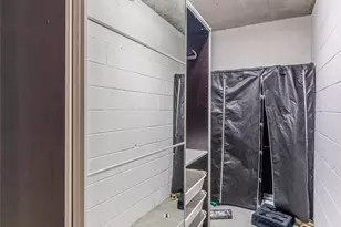 24-12 42nd Rd, Long Island City, NY 11101 - Photo 17