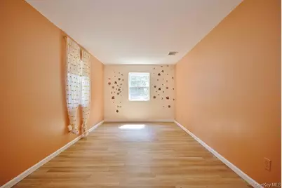 346 Angelo Drive, Montgomery, NY 12549 - Photo 25