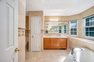 17 Mercer St, Port Jefferson Station, NY 11776 - Photo 21