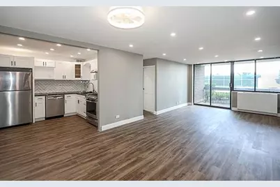 2 Bay Club Drive #1Z3, Bayside, NY 11360 - Photo 3