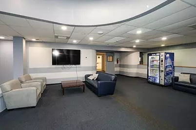 2 Bay Club Drive #1Z3, Bayside, NY 11360 - Photo 31