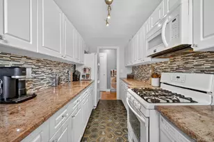 474 W 238th St, Bronx, NY 10463 - Photo 21