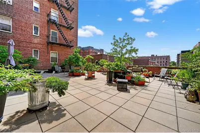 474 W 238th Street #6A, Bronx, NY 10463 - Photo 35