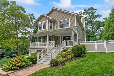 10 Northwood Circle, Huntington, NY 11743 - Photo 1