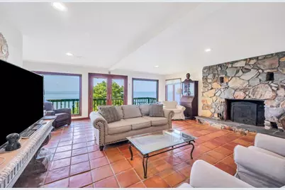 129 Shore Drive, Sound Beach, NY 11789 - Photo 9