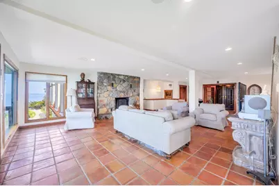 129 Shore Drive, Sound Beach, NY 11789 - Photo 11