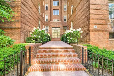 2080 Barnes Avenue #3H, Bronx, NY 10462 - Photo 1