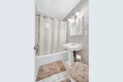 2080 Barnes Avenue #3H, Bronx, NY 10462 - Photo 9