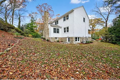 43 Edcris Lane, Huntington, NY 11743 - Photo 37