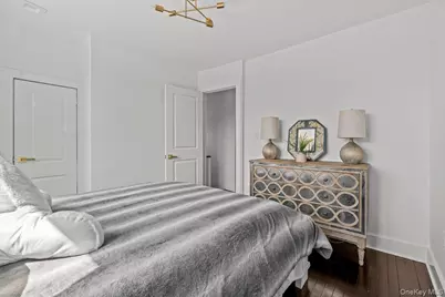 916 Clarence Avenue, Bronx, NY 10465 - Photo 21