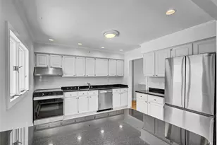 2327 Mattituck Ave, Seaford, NY 11783 - Photo 9