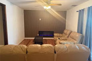 [Address not provided], Poughkeepsie, NY 12603 - Photo 3