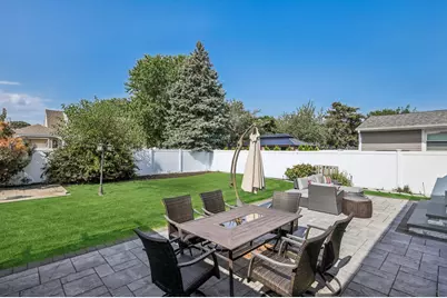 223 N Beech Street, Massapequa, NY 11758 - Photo 47