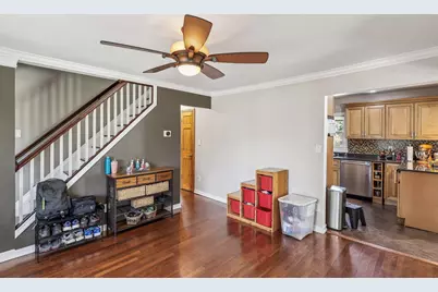 223 N Beech Street, Massapequa, NY 11758 - Photo 17