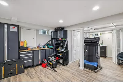 223 N Beech Street, Massapequa, NY 11758 - Photo 33