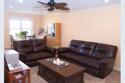 460 Old Town Road #7K, Port Jefferson Station, NY 11776 - Photo 5