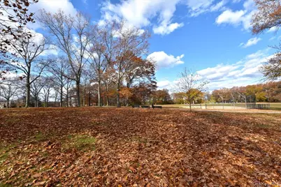 75-40 Springfield Boulevard #1, Oakland Gardens, NY 11364 - Photo 15