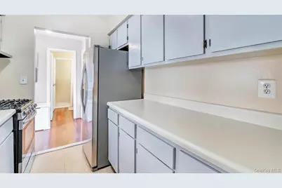 224 Pointe Circle N #224, Coram, NY 11727 - Photo 5