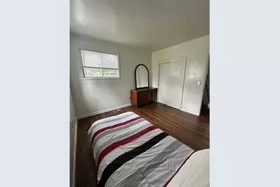 80 Newton Boulevard, Ronkonkoma, NY 11779 - Photo 15