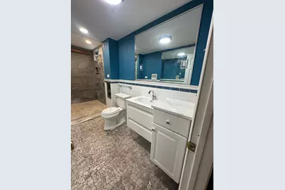 80 Newton Boulevard, Ronkonkoma, NY 11779 - Photo 9