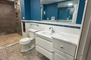 80 Newton Blvd, Ronkonkoma, NY 11779 - Photo 9