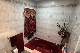 355 Jerusalem Ave, Hempstead, NY 11550 - Photo 7