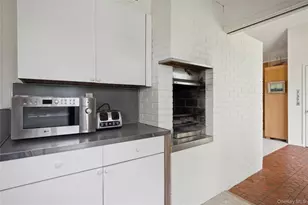 33 Beach Rd, Laurel, NY 11948 - Photo 23