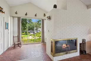 33 Beach Rd, Laurel, NY 11948 - Photo 3