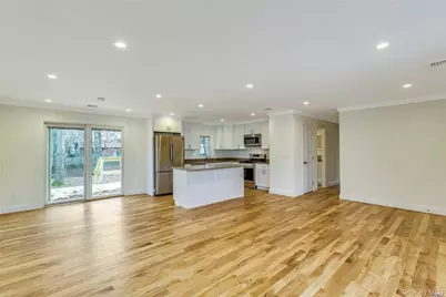 51 Ocean Avenue, Hampton Bays, NY 11946 - Photo 7