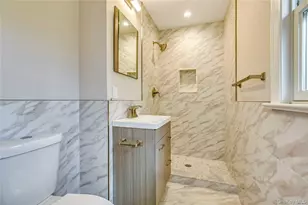 51 Ocean Ave, Hampton Bays, NY 11946 - Photo 11