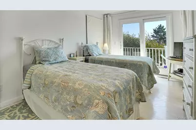 431 Dune Road, Westhampton Beach, NY 11978 - Photo 17