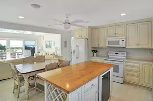 431 Dune Rd, Westhampton Beach, NY 11978 - Photo 11