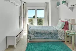 431 Dune Rd, Westhampton Beach, NY 11978 - Photo 19