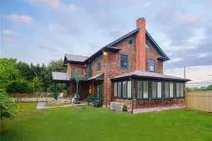 756 Main Rd, Aquebogue, NY 11931 - Photo 3