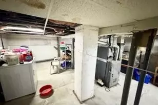 8 Alpine Ave, New York, NY 10301 - Photo 1