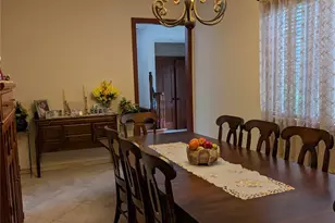 15 Lenzie St, New York, NY 10312 - Photo 9