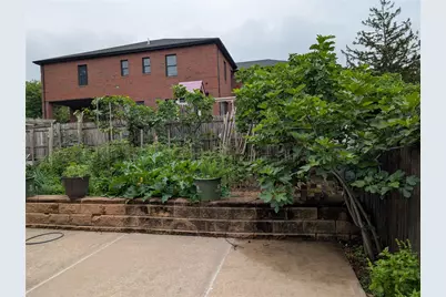 15 Lenzie Street, New York, NY 10312 - Photo 19