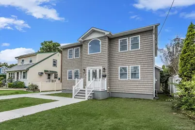664 Clinton Avenue, Uniondale, NY 11553 - Photo 33