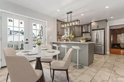 664 Clinton Avenue, Uniondale, NY 11553 - Photo 5