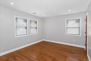 664 Clinton Ave, Uniondale, NY 11553 - Photo 27