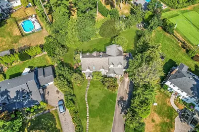 45 Orchard Meadow Road, East Williston, NY 11596 - Photo 33