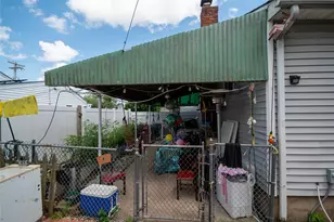 218 Grand Blvd, Brentwood, NY 11717 - Photo 27