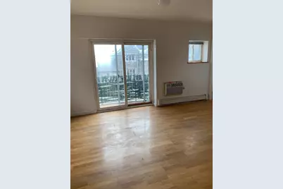 41-50 149 Pl #C2F, Flushing, NY 11355 - Photo 3