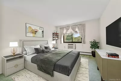 100 E Hartsdale Avenue #MiE, Hartsdale, NY 10530 - Photo 3