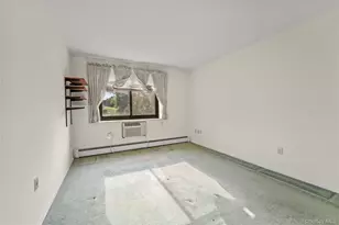 100 E Hartsdale Ave, Hartsdale, NY 10530 - Photo 19